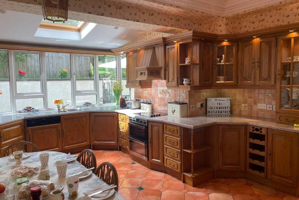 Glenmount Castleblayneyヴィラ エクステリア 写真