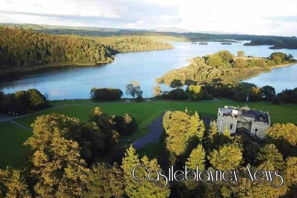 Glenmount Castleblayneyヴィラ エクステリア 写真