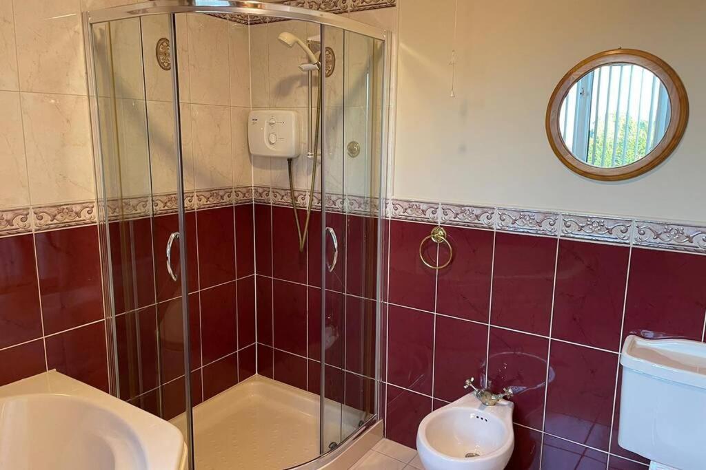 Glenmount Castleblayneyヴィラ エクステリア 写真